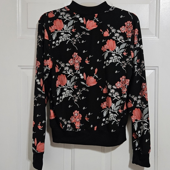 Poof! Juniors Floral Bomber Jacket Size L - Picture 3 of 5
